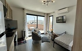 Studio et chambres V I P